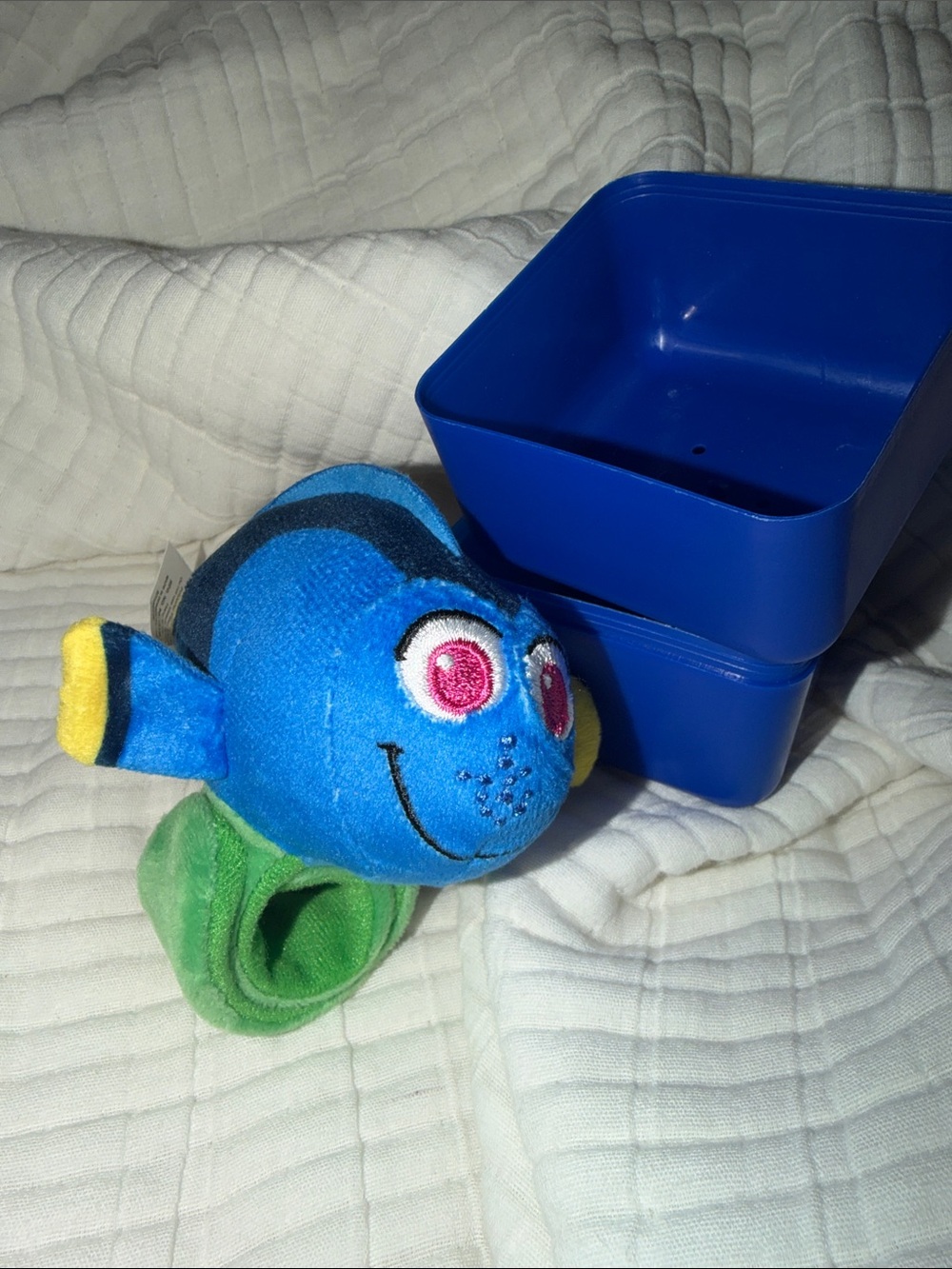 Cutie cuff- Dory